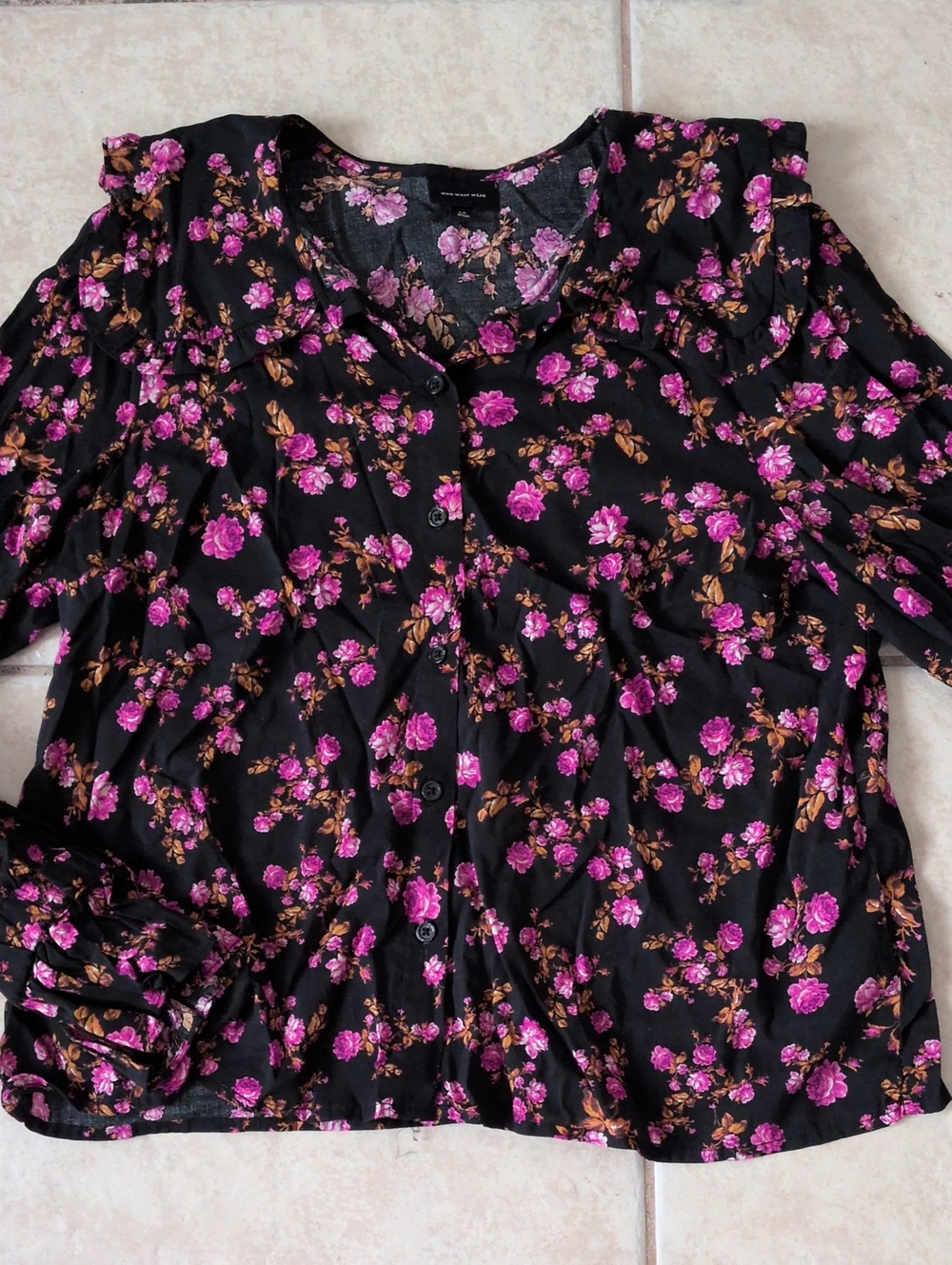 Who What Wear Floral Blouse Size Medium
